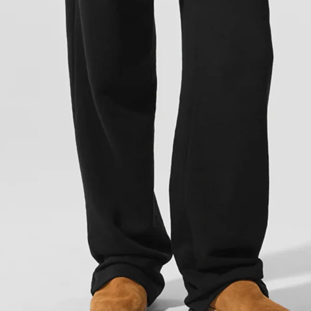 Alo Accolade Straight Leg Sweatpant - Picture 6 of 6